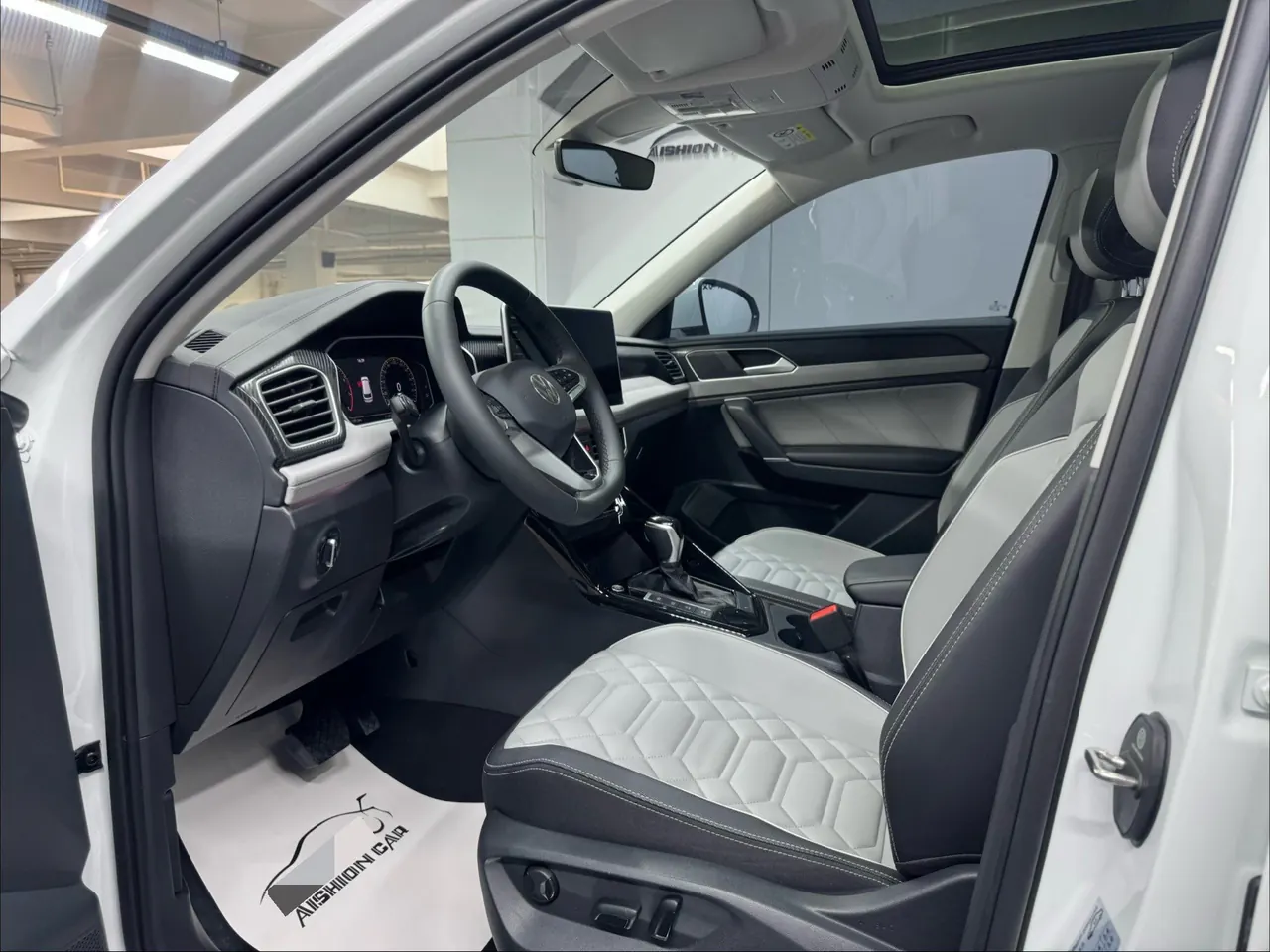 Volkswagen 2023 Tanyue 2.0TSI 330TSI Two-Drive Luxury Plus Advanced Edition Automatic Gear 4