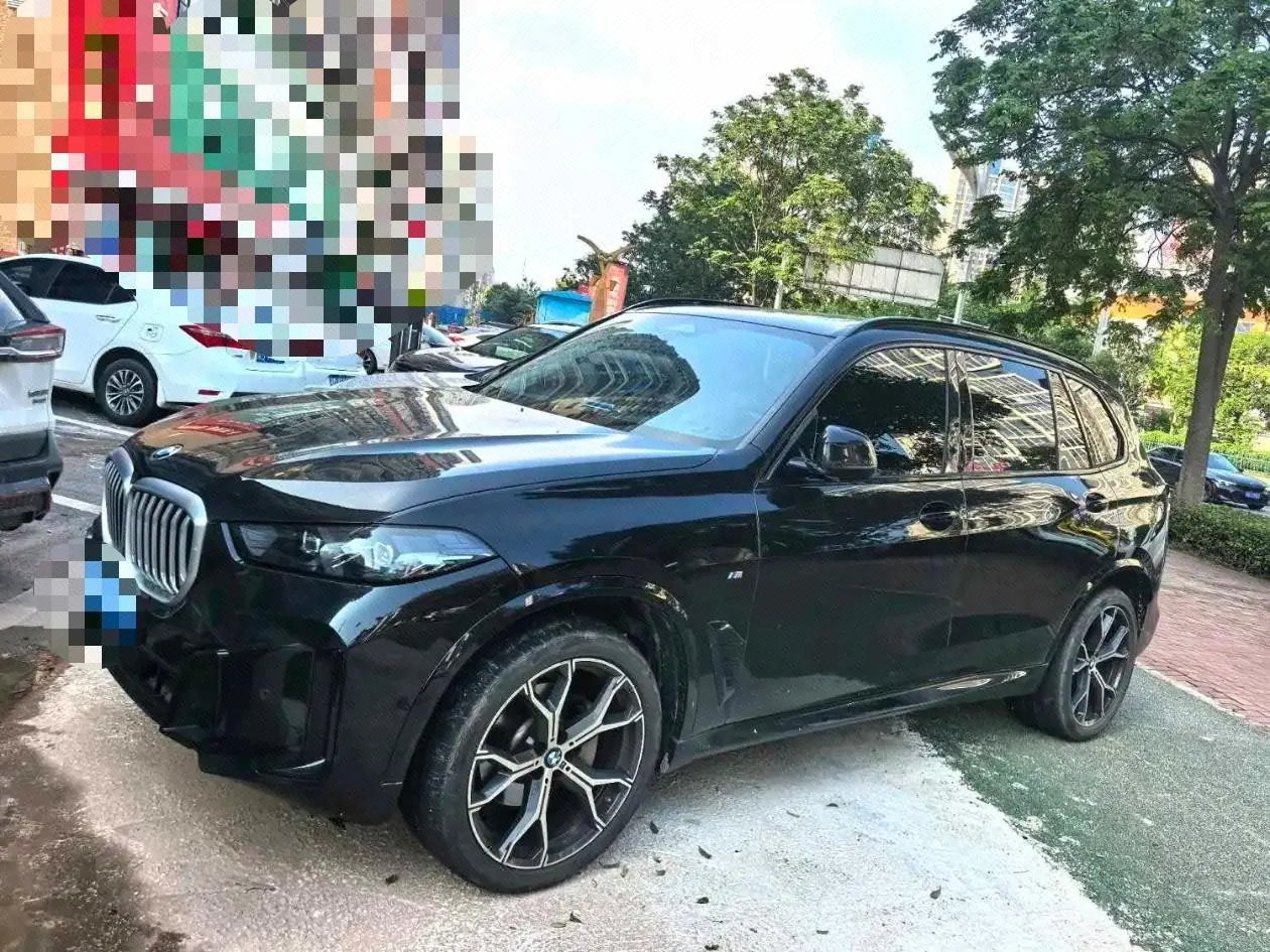 BMW 2023 X5 xDrive30Li 48V 2.0T exclusive m sports obsidian night suit automatic gear - View 1