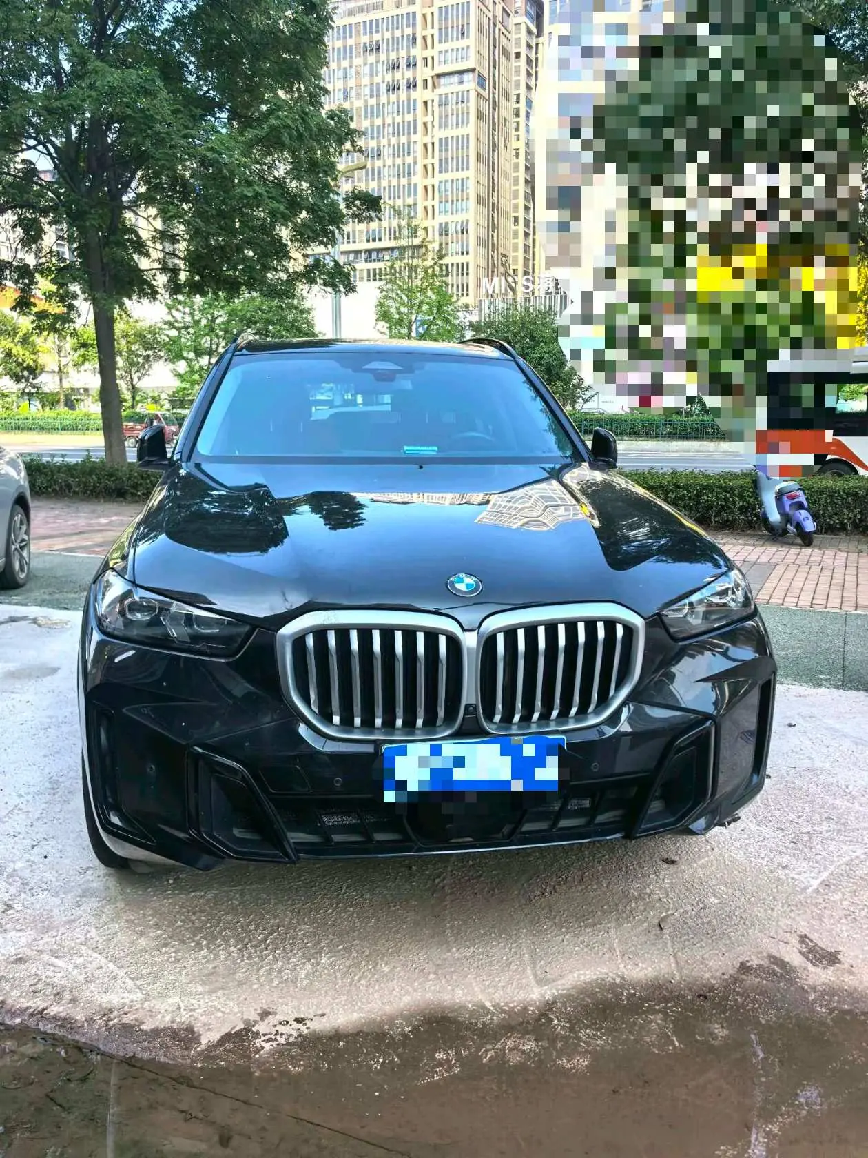 BMW 2023 X5 xDrive30Li 48V 2.0T exclusive m sports obsidian night suit automatic gear 2