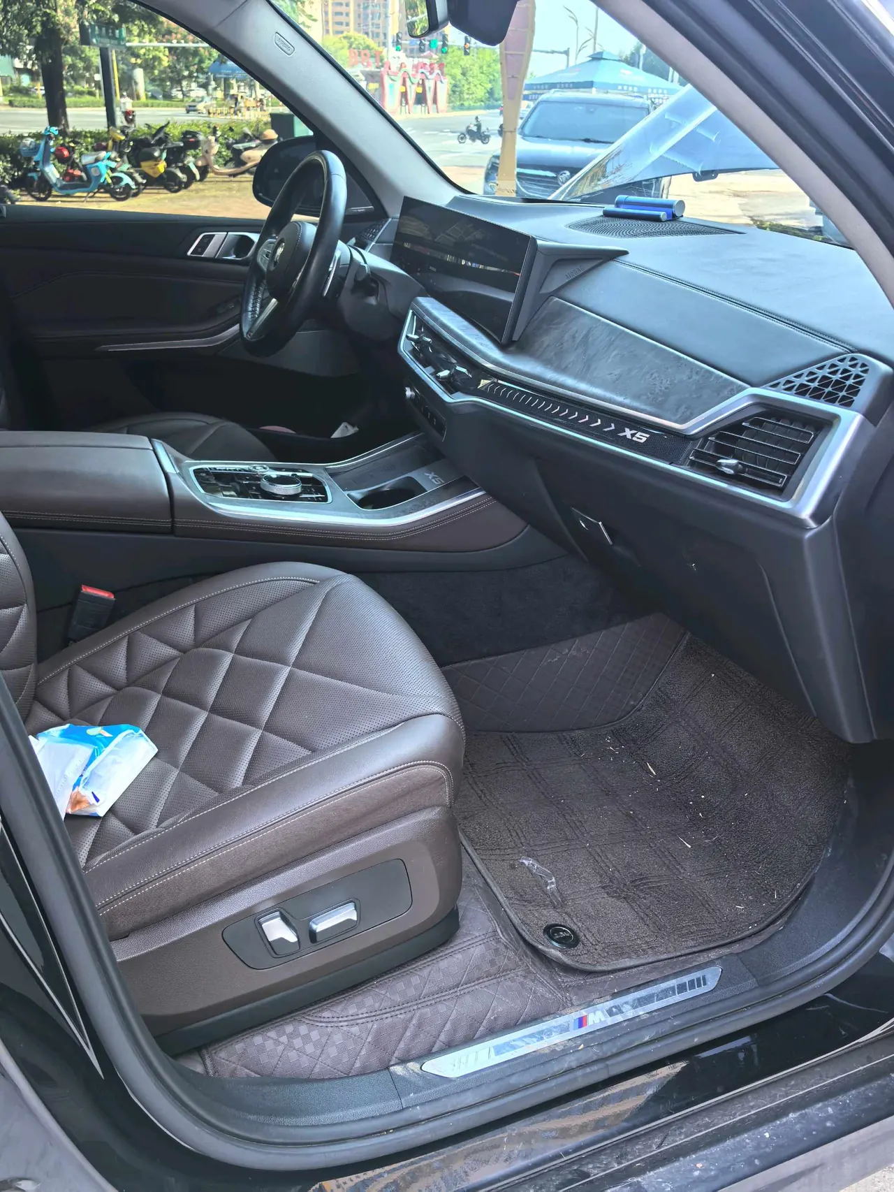 BMW 2023 X5 xDrive30Li 48V 2.0T exclusive m sports obsidian night suit automatic gear 6