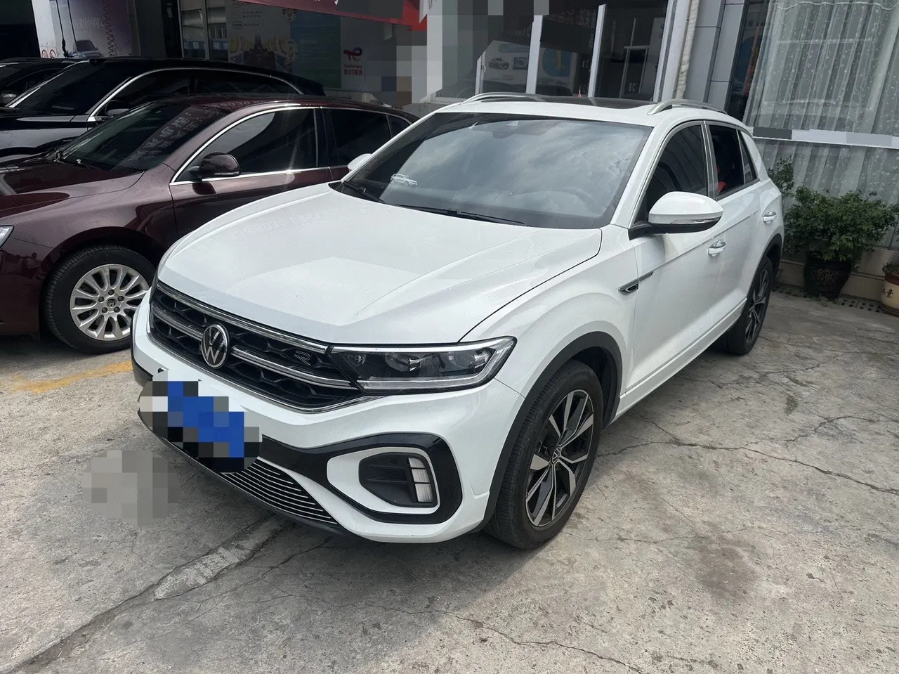 Volkswagen 2024 Tange 1.5TSI 300TSI Two-Drive Chen Guang Edition Automatic Gear - View 1