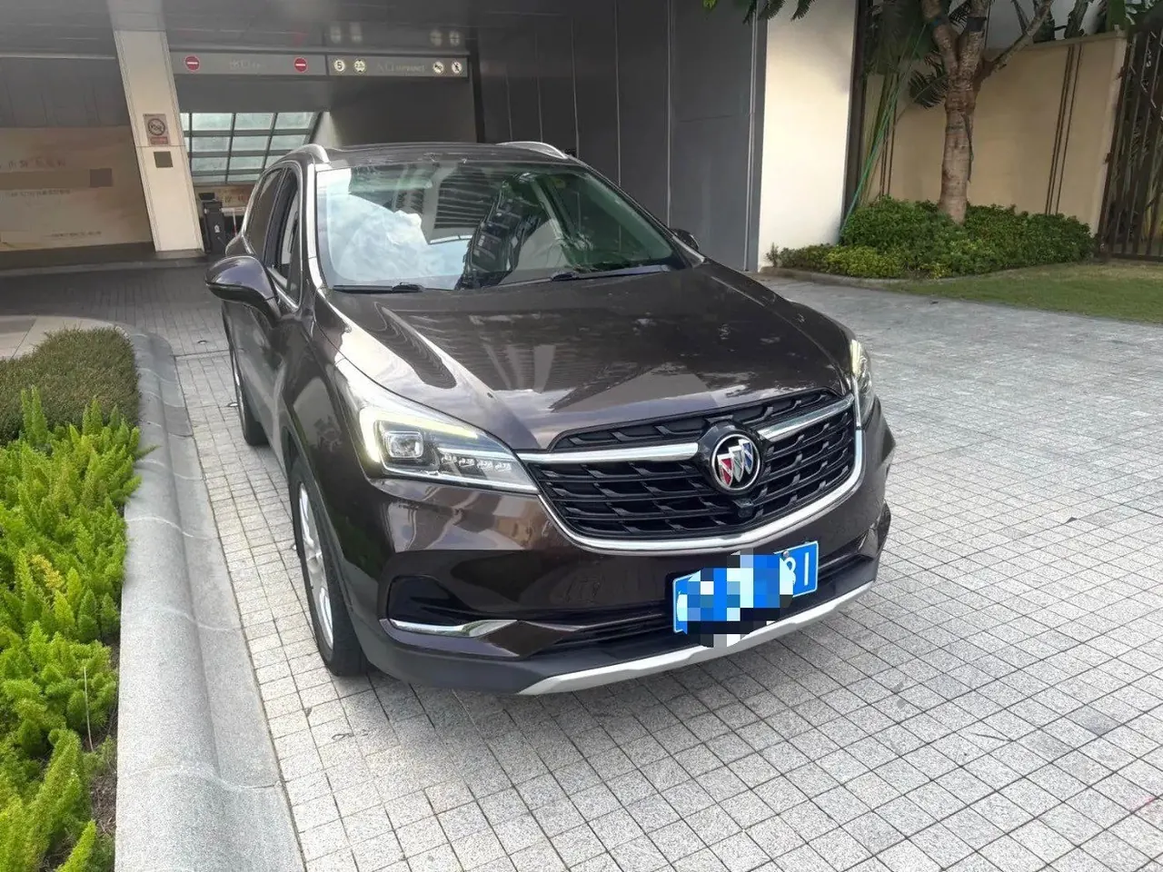 Buick 2020 Angkewei 2.0T 28T 4-wheel drive elite automatic gear 2