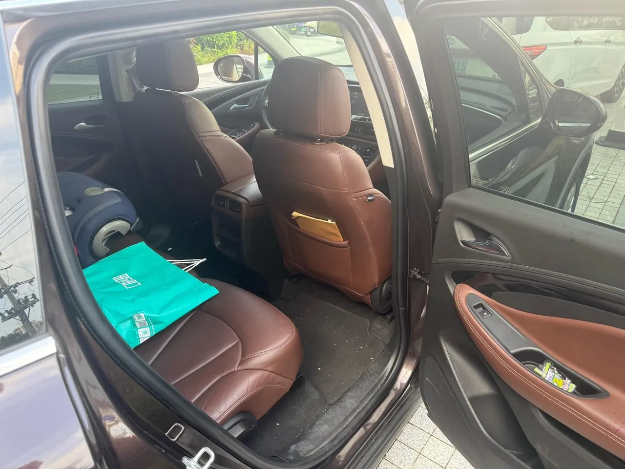 Buick 2020 Angkewei 2.0T 28T 4-wheel drive elite automatic gear 7