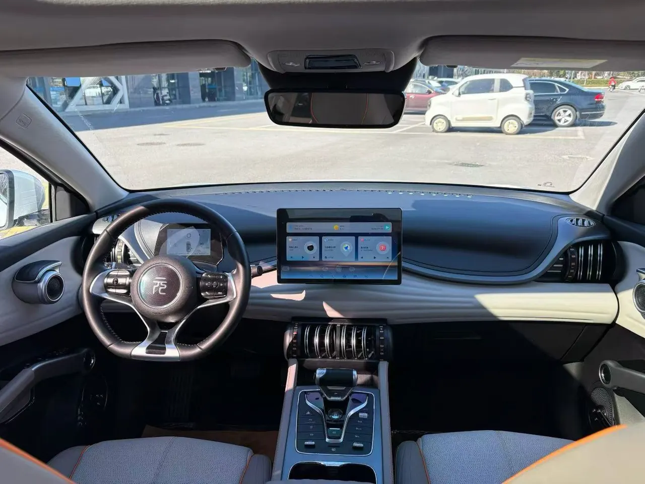 BYD Yuan PLUS 2022 Yuan PLUS 430KM Honorable Automatic Gear 3