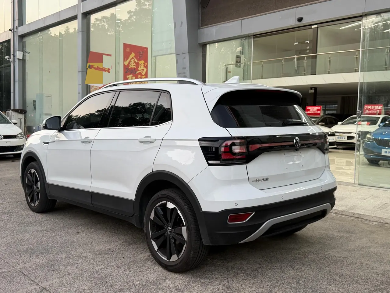 Volkswagen 2021 Shadow 1.5 30th Anniversary Edition Automatic Gear 5