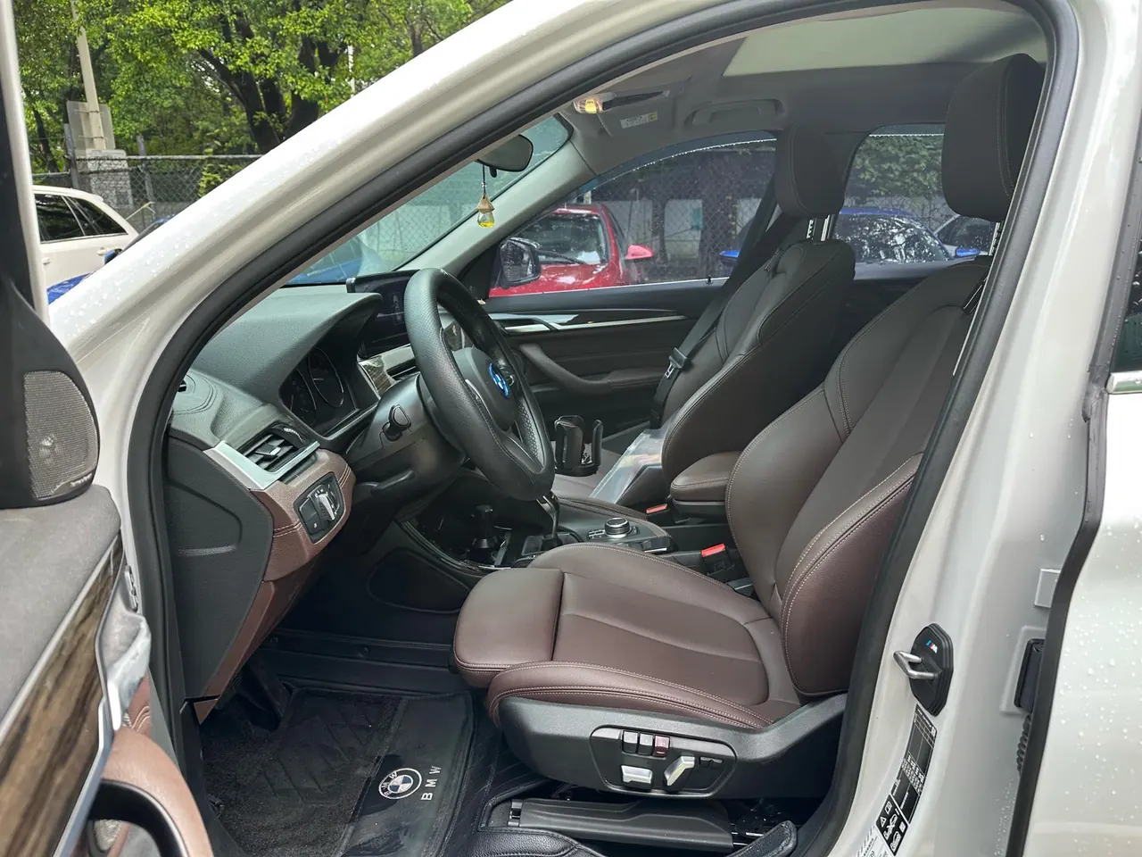 BMW 2022 X1 xDrive25Li 2.0T exclusive automatic gear 2