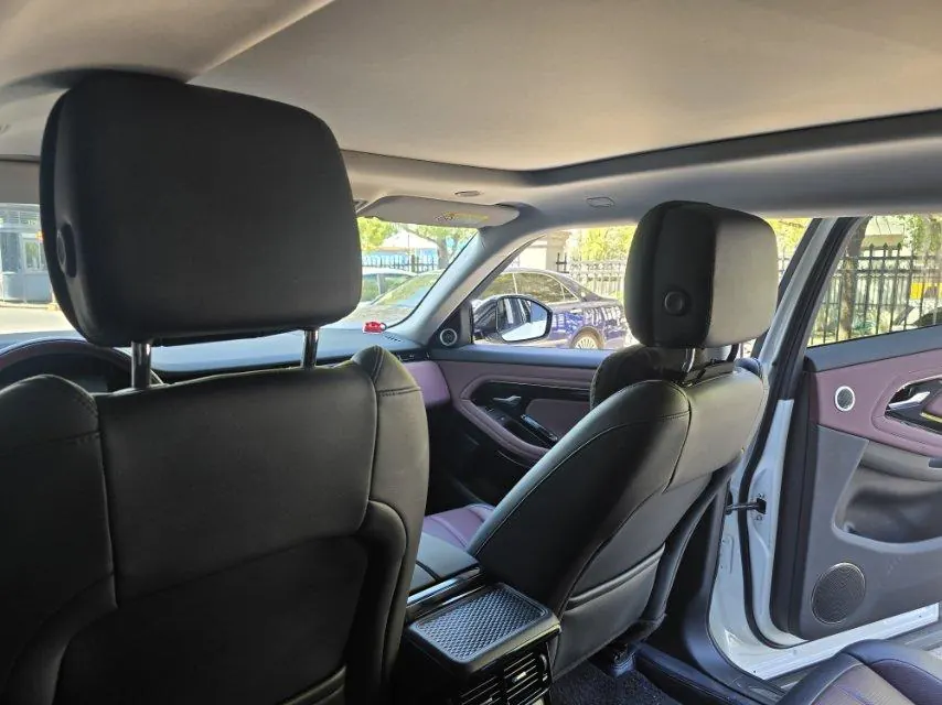 Land Rover 2023 Range Rover Aurora L 48V 2.0T 249PS Deluxe Automatic Gear 3
