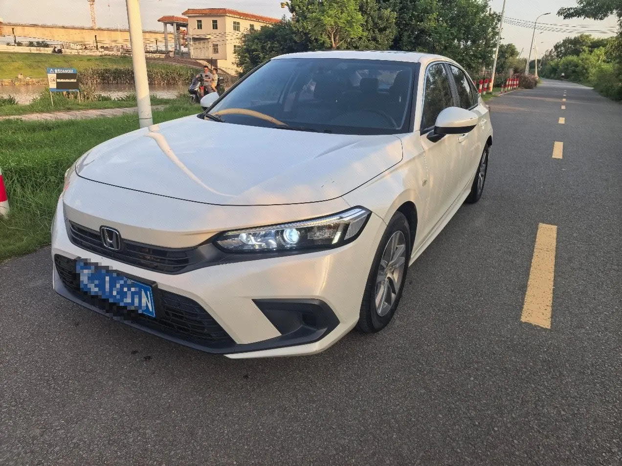 Honda 2022 Civic 1.5T Stepless 180TURBO Shangqing Edition Automatic Gear - View 1