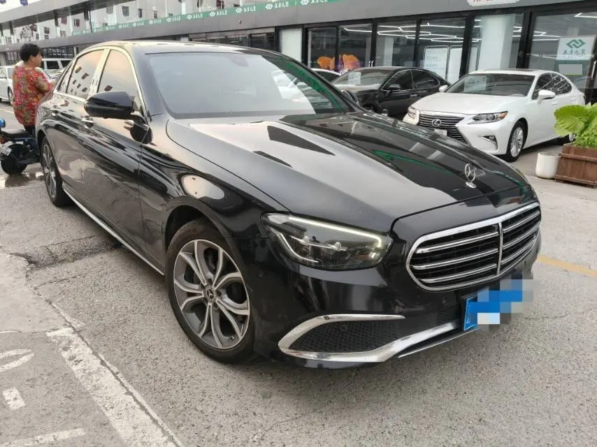 Mercedes Benz E Class 2022 E 300 L 2.0T Luxury (Change 2) Automatic Gear 3
