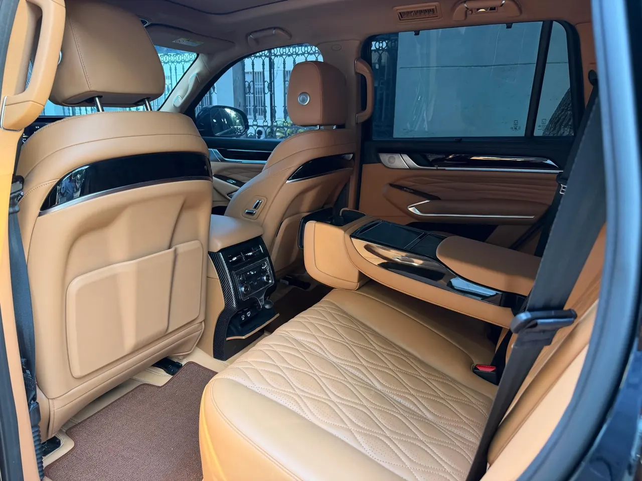 Tank 2023 Tank 500 48V 3.0T Sports Edition 5-seat Automatic Gear 6