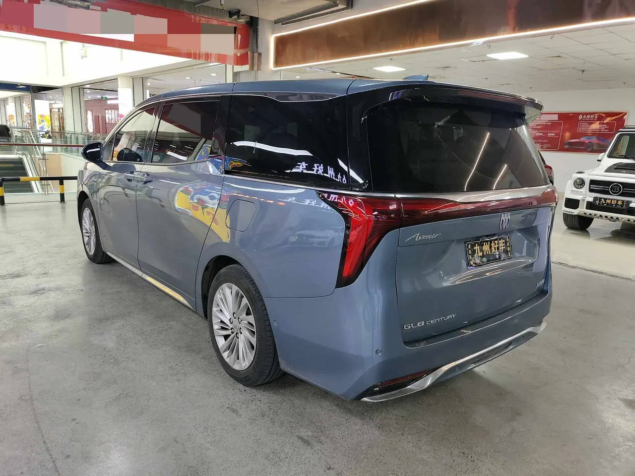 Buick 2023 Century 48V 2.0T Yunshi Edition 7-seat Automatic Gear 4