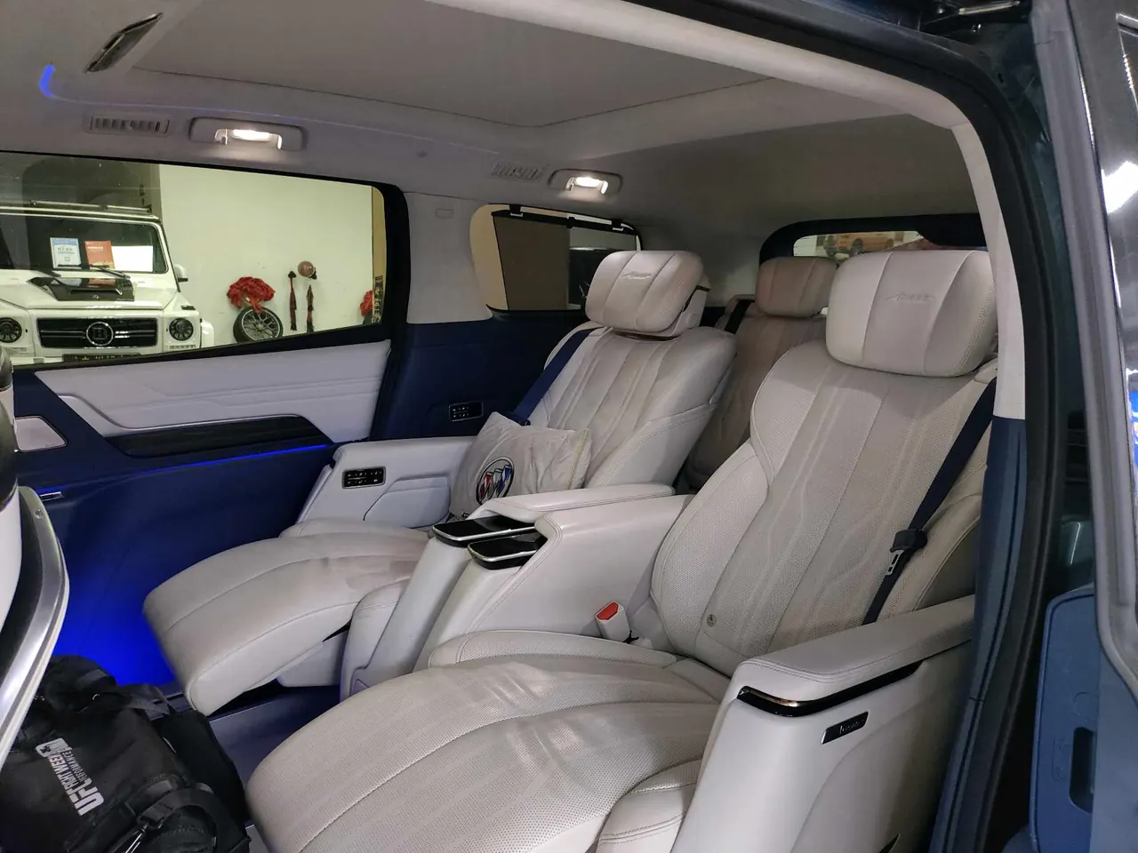 Buick 2023 Century 48V 2.0T Yunshi Edition 7-seat Automatic Gear 7