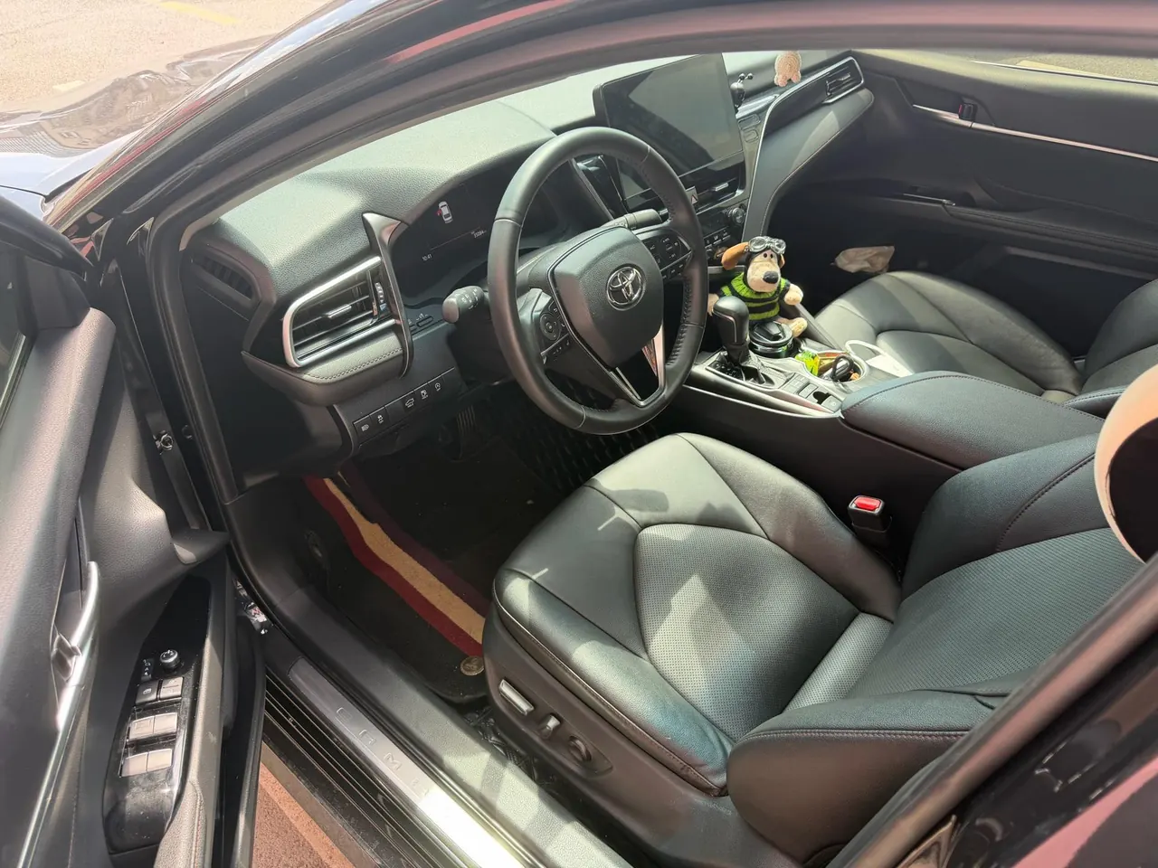 Toyota 2021 Camry 2.5G Deluxe Edition Automatic Gear 6
