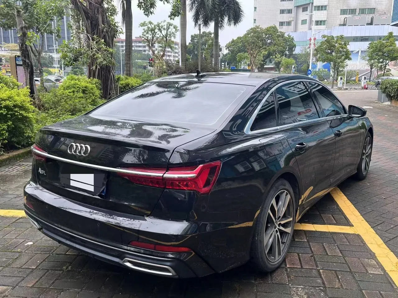 Audi 2021 A6L 2.0TFSI 40TFSI Deluxe Dynamic Automatic 7