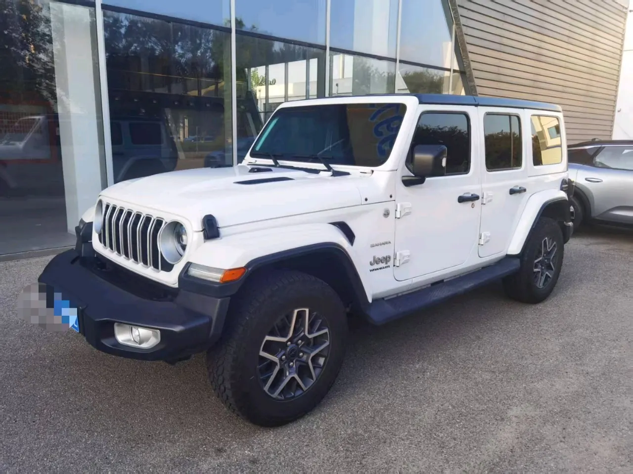 Jeep herdsman (imported) 2024 herdsman 2.0T Sahara four-door automatic gear 3