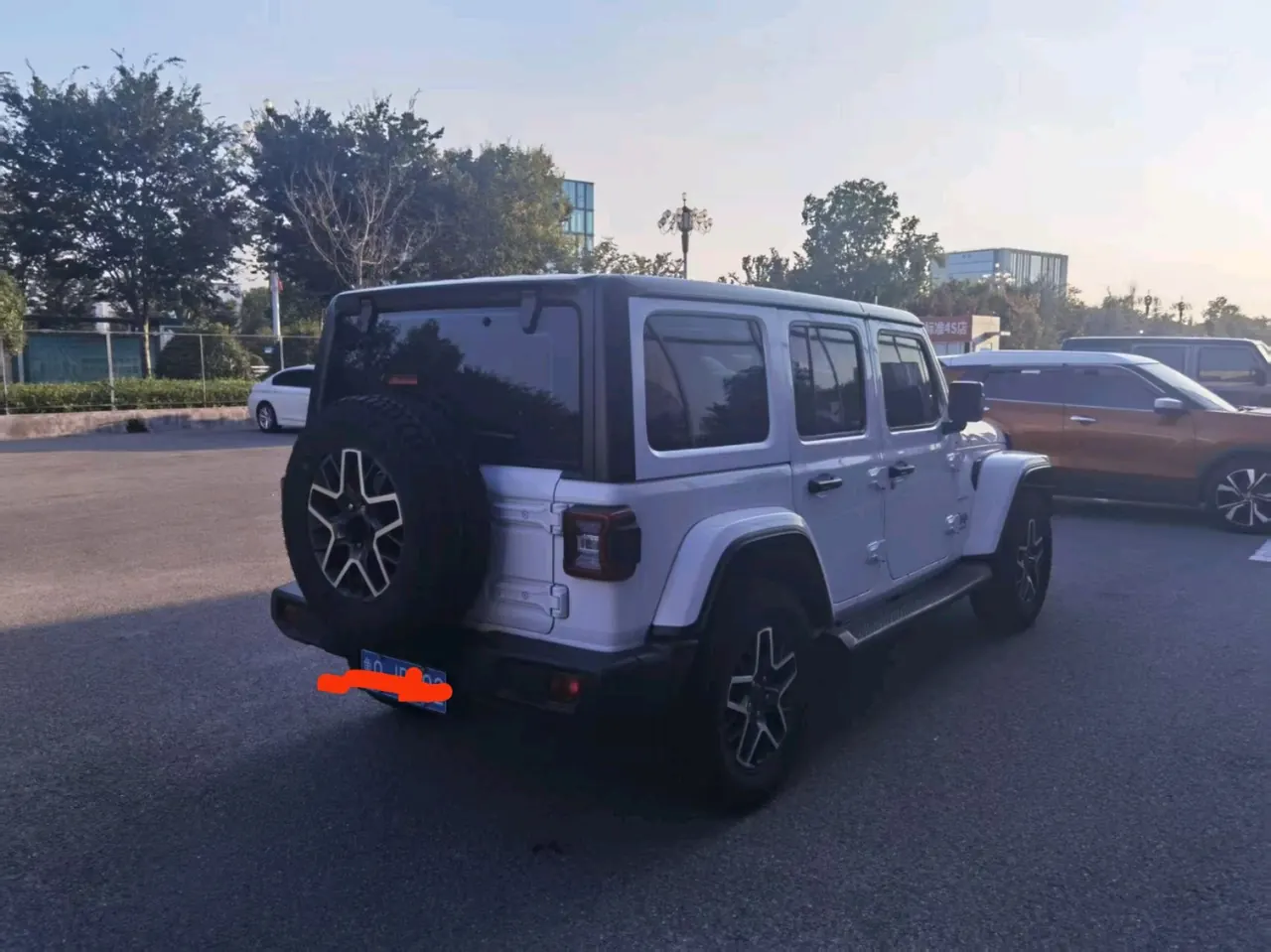 Jeep herdsman (imported) 2024 herdsman 2.0T Sahara four-door automatic gear 6