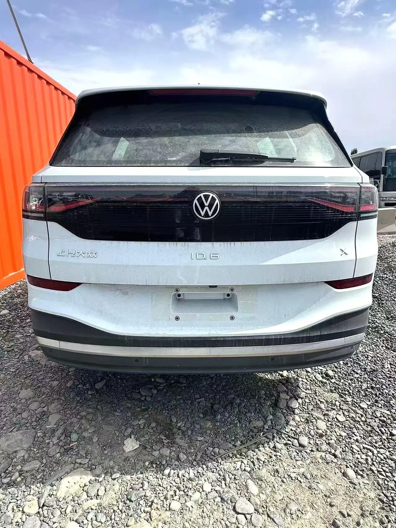 Volkswagen 2023 ID. 6 X upgraded pure long endurance automatic gear 3