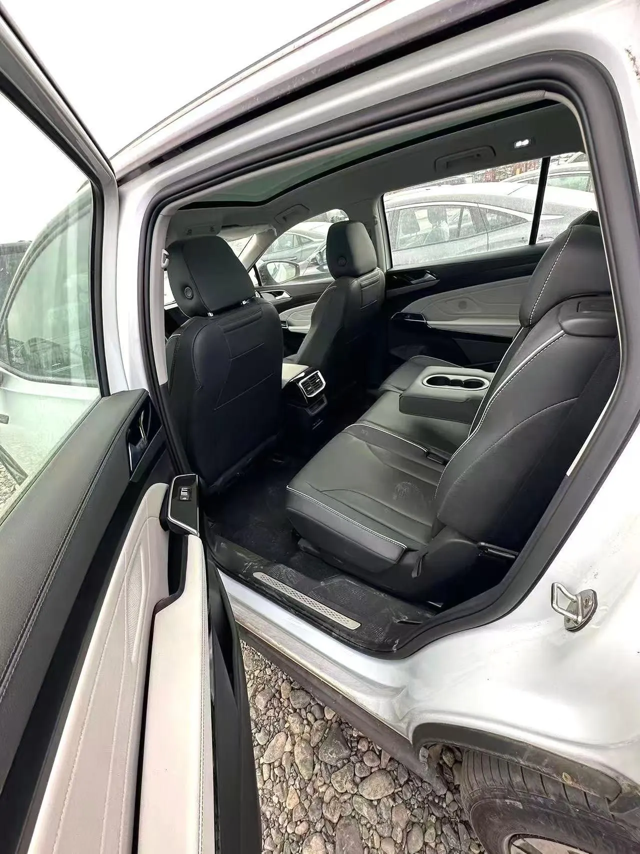 Volkswagen 2023 ID. 6 X upgraded pure long endurance automatic gear 4