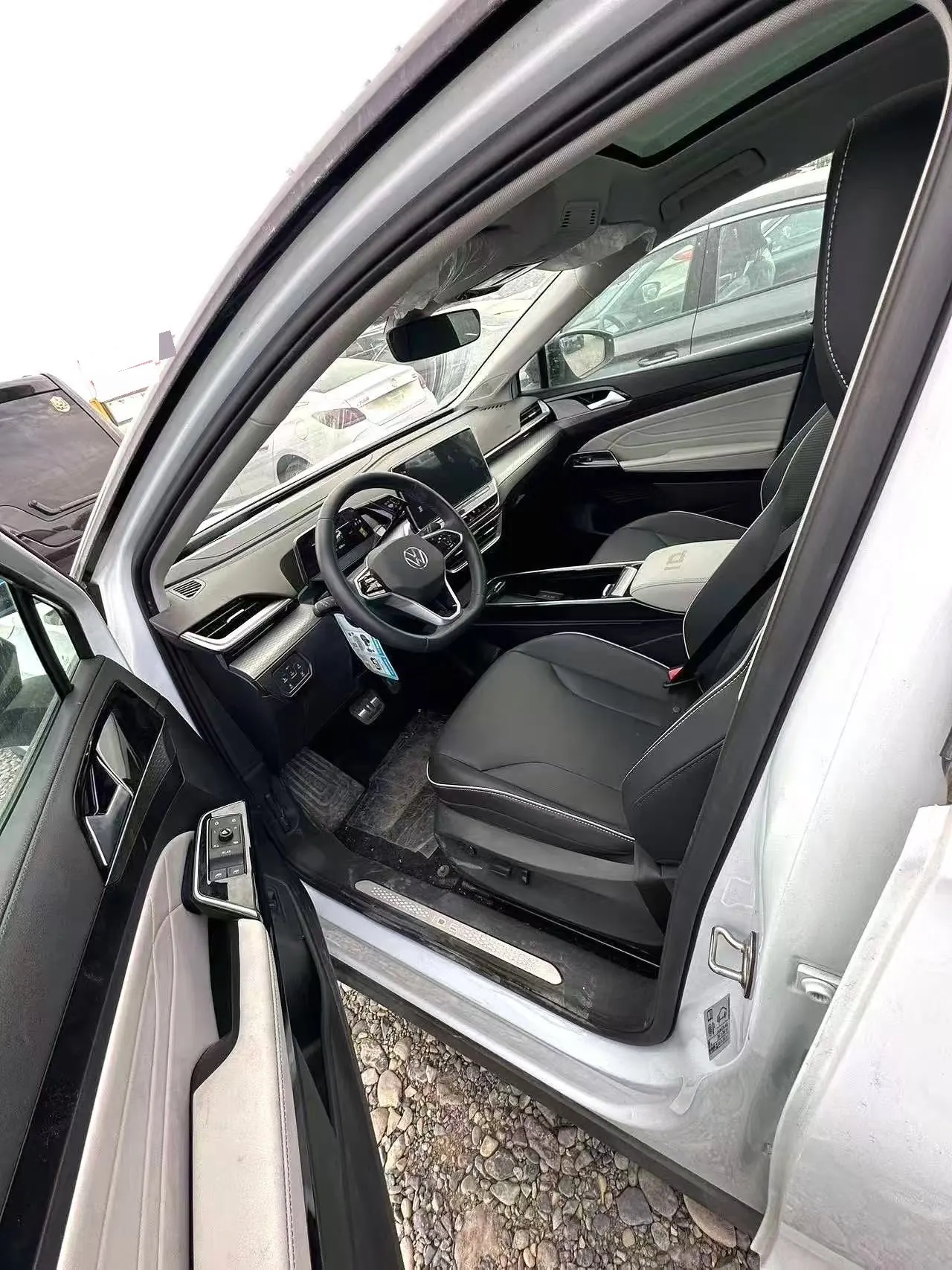 Volkswagen 2023 ID. 6 X upgraded pure long endurance automatic gear 5