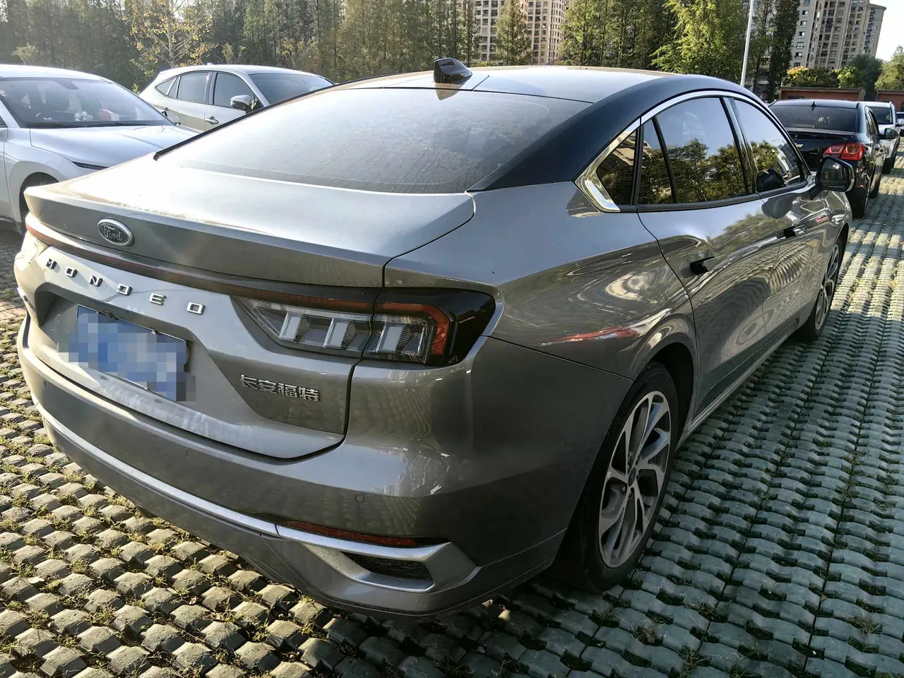 Ford 2022 Mondeo 2.0T EcoBoost 245 Extreme (Modified) Automatic Gear 9