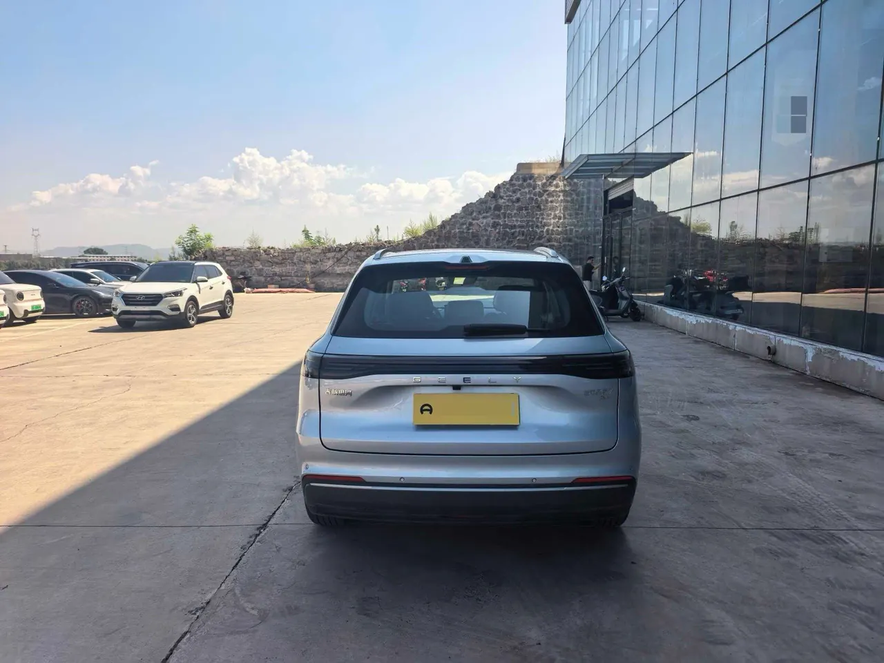 Geely Galaxy 2026 Starship 7 EM-i 1.5 135km Starship Edition Automatic Gear 4