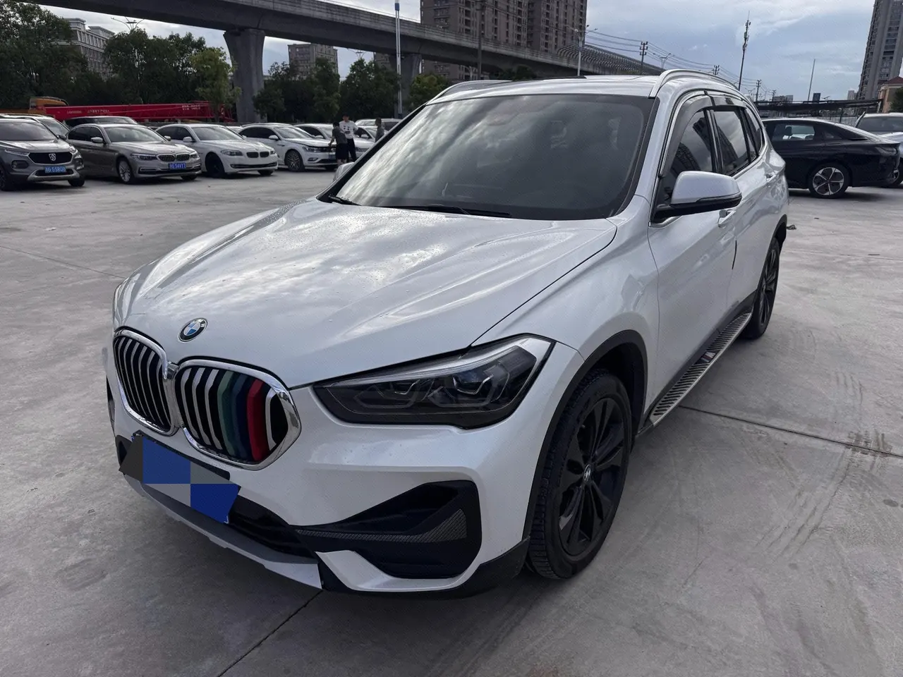 BMW 2021 X1 sDrive20Li 1.5T exclusive automatic gear - View 1