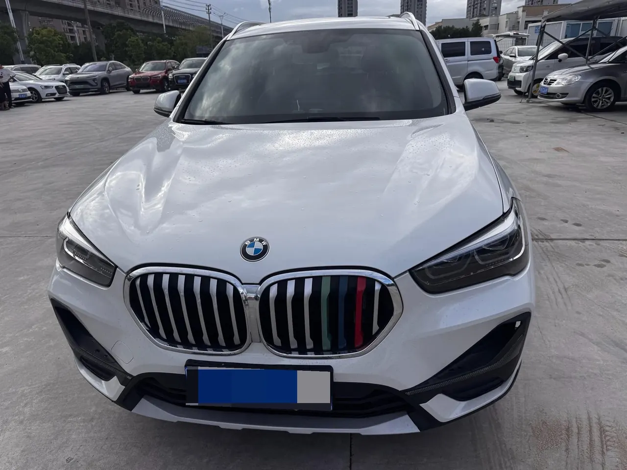 BMW 2021 X1 sDrive20Li 1.5T exclusive automatic gear 2
