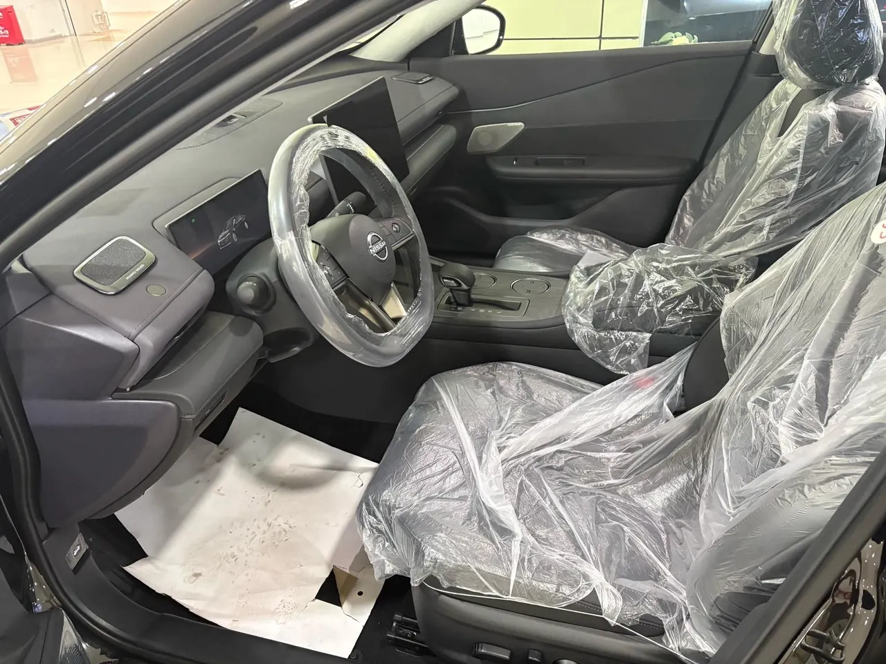 Nissan 2026 Teana 2.0 Stepless Hongmeng Cockpit Super Comfortable Automatic Gear 6