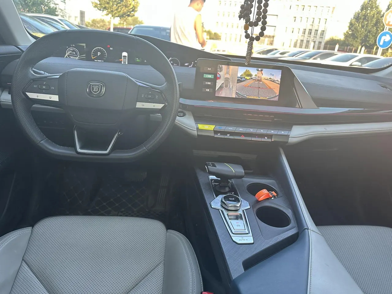 ChangAn 2023 UNI-V Smart Electric iDD 1.5T 113km Smart Auto 8