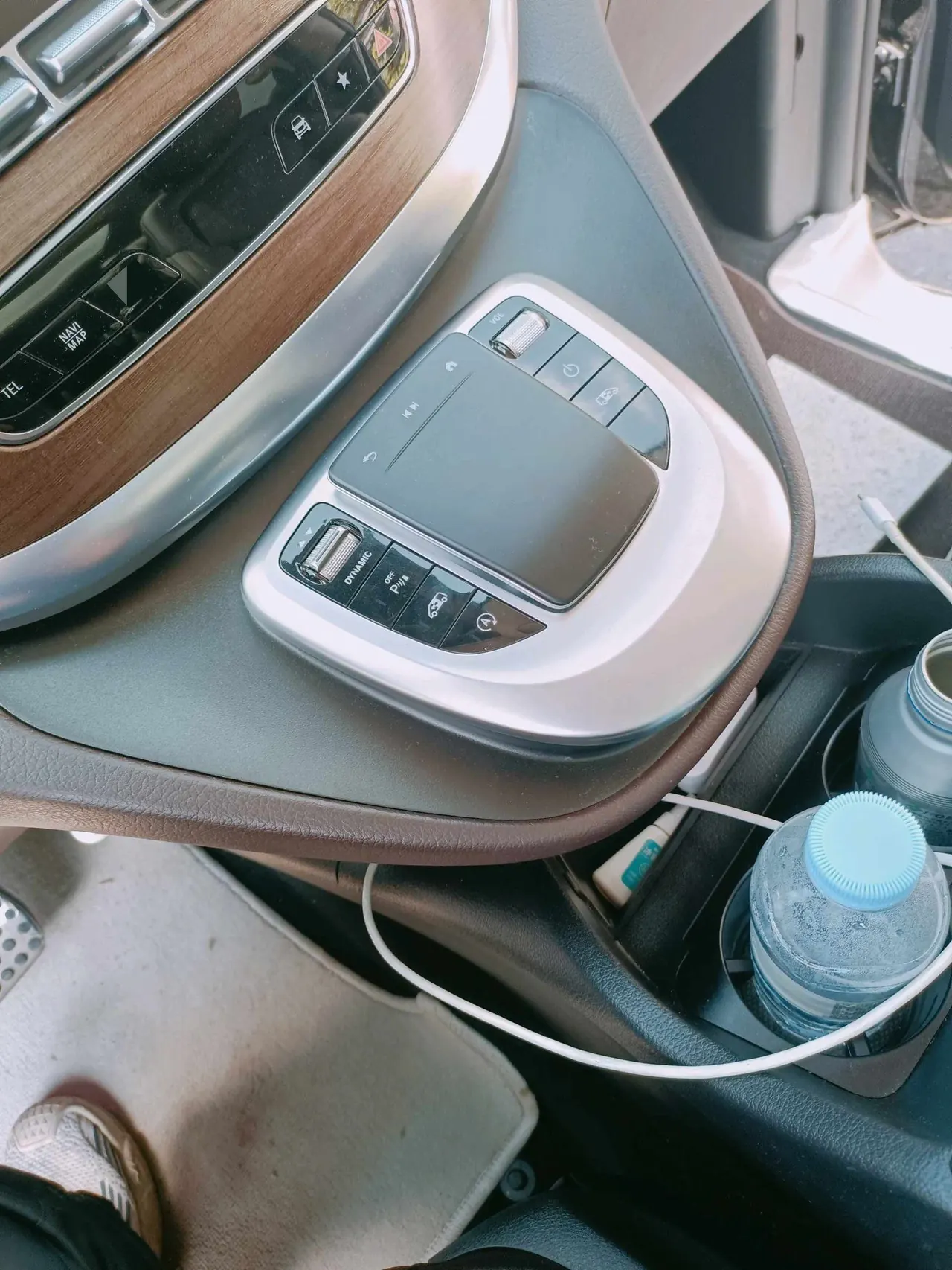Mercedes Benz V 2021V 260 L 2.0T Deluxe Edition Automatic Gear 7