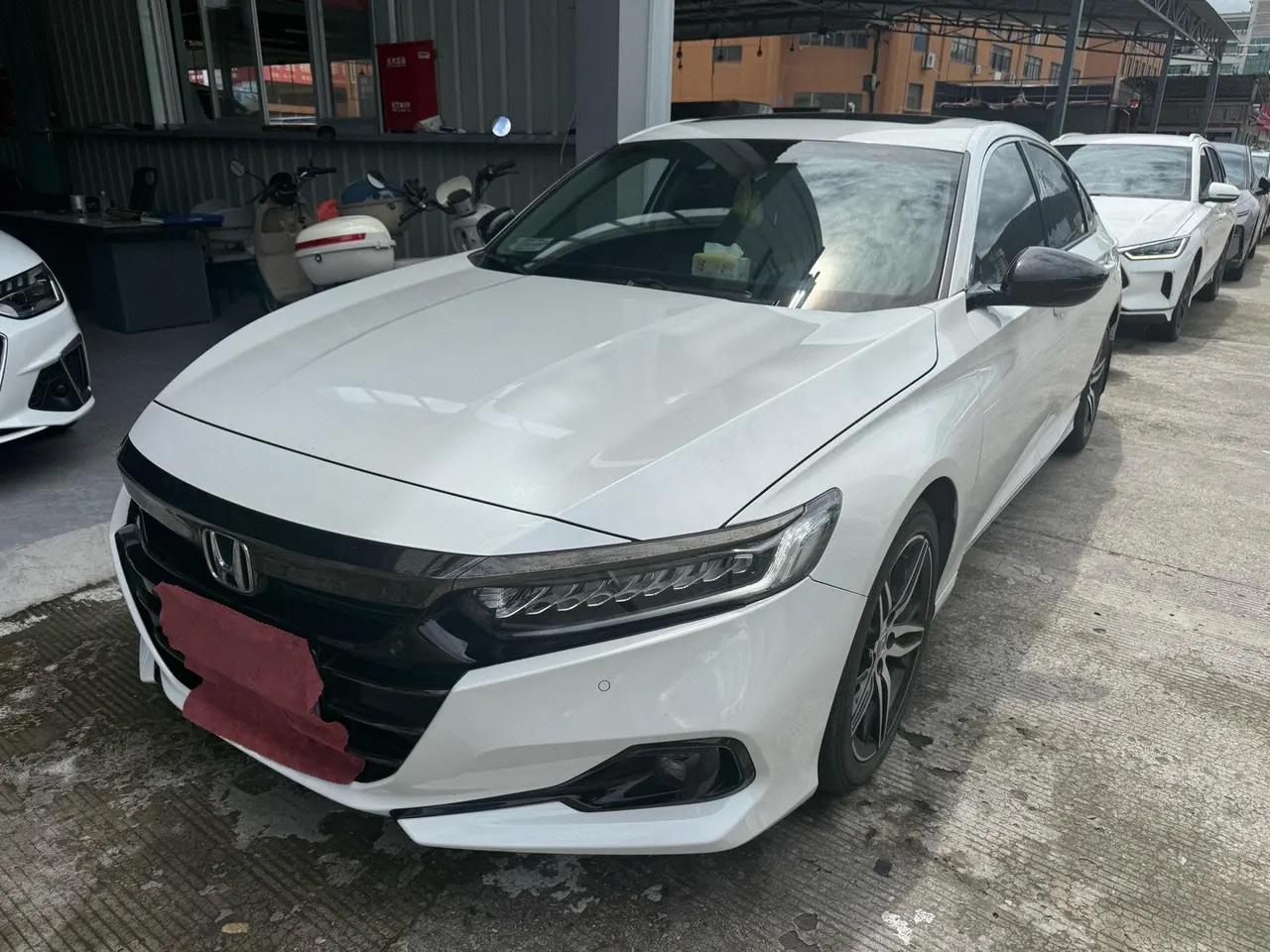 Honda 2022 10th Generation Accord 1.5T Stepless 260TURBO Magic Night Premium Edition Automatic Gear - View 1