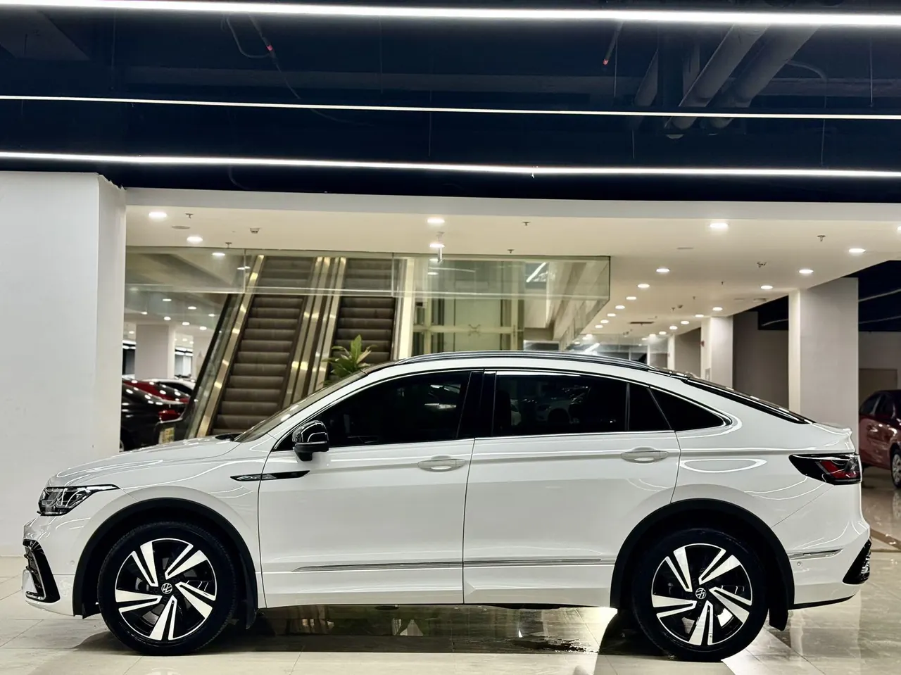 Volkswagen 2021 Tiguan X 2.0TSI 330TSI Two-Drive Ultimate Automatic Gear 13
