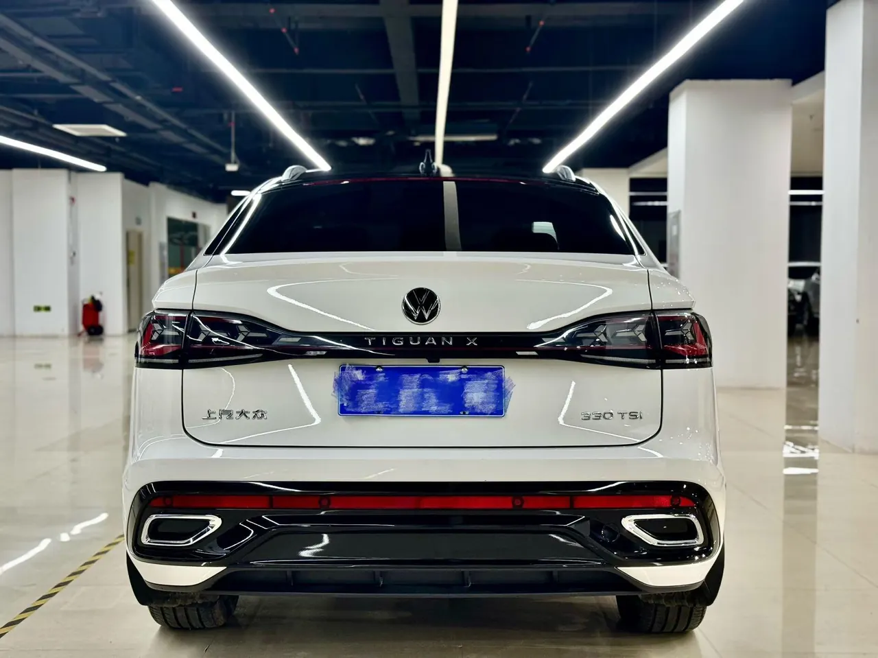 Volkswagen 2021 Tiguan X 2.0TSI 330TSI Two-Drive Ultimate Automatic Gear 16