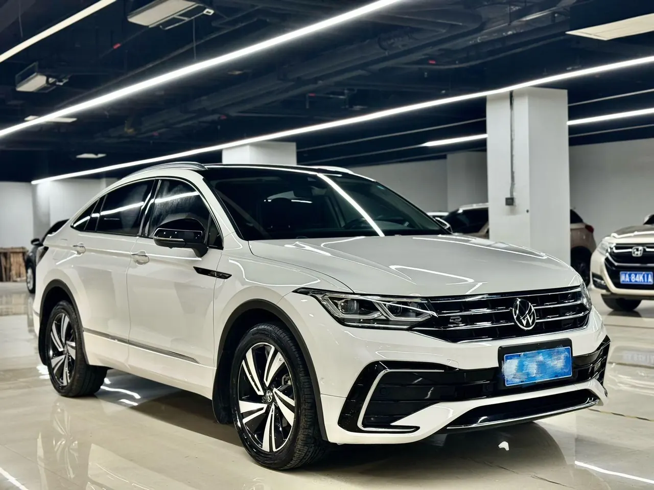 Volkswagen 2021 Tiguan X 2.0TSI 330TSI Two-Drive Ultimate Automatic Gear 3