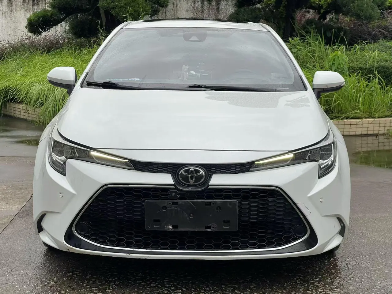 Toyota 2021 Lei Ling 1.2T Stepless 185T Deluxe Automatic Gear 2
