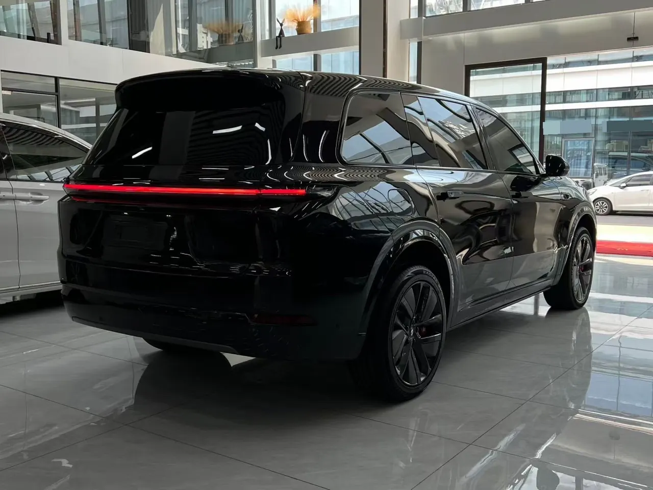 Li 2024 L9 Ultra automatic gear 3