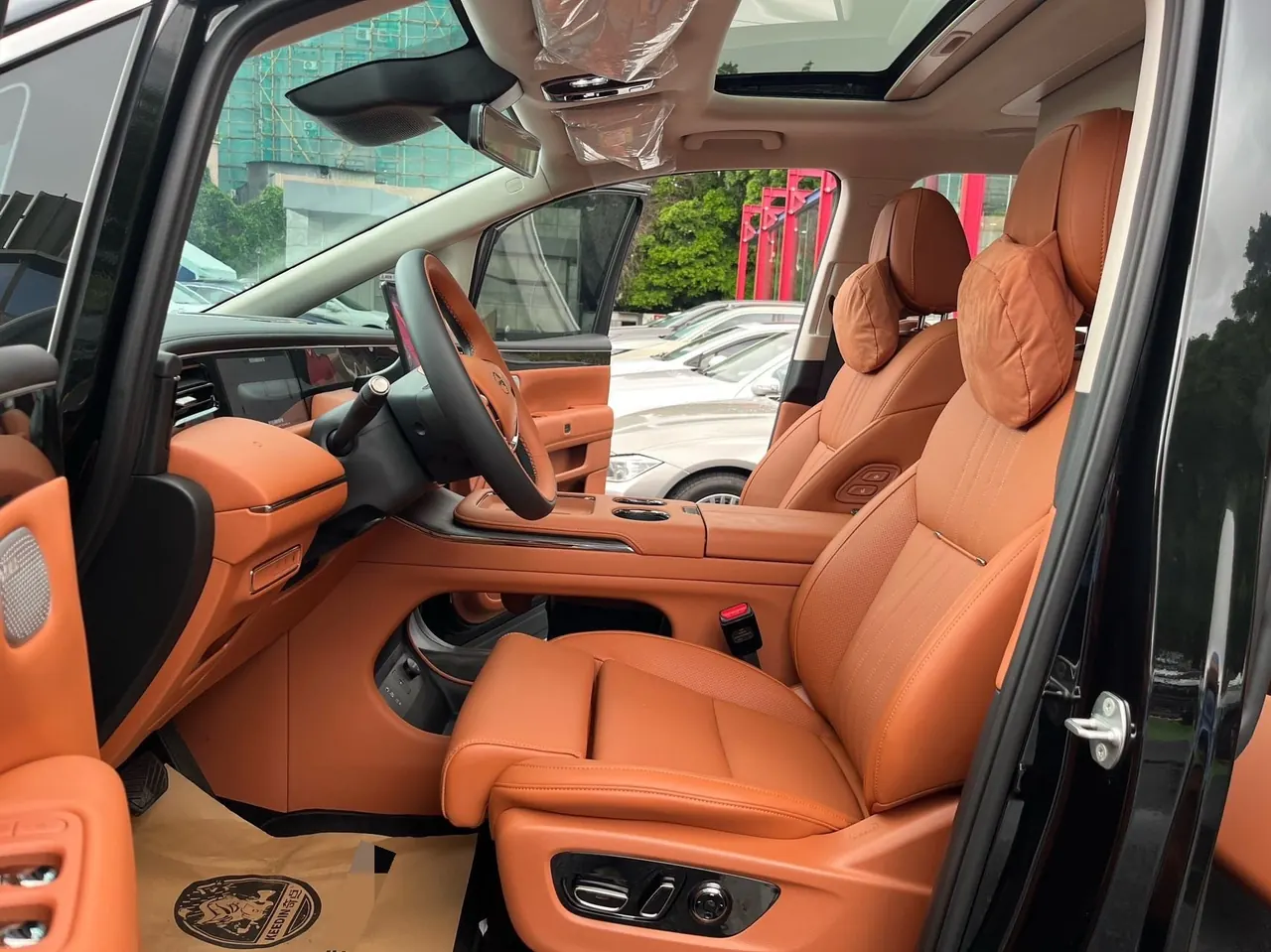 Chuanqi 2026 yearning for M8 PHEV L 1.5T four-wheel drive Ultra automatic gear 4
