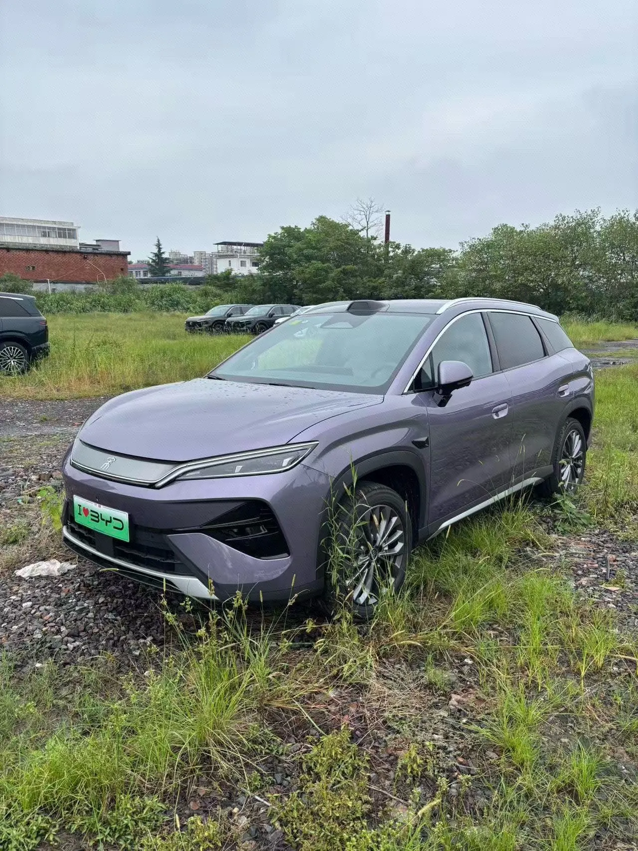 BYD 2026 Song Ultra EV 710KM Exceed Automatic Transmission - View 1