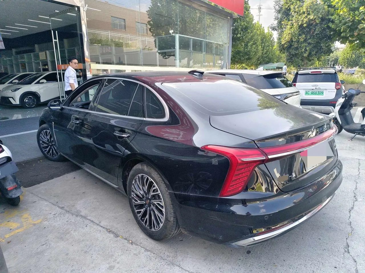 HongQi 2024 H5 2.0T Zhilian Qi Chang Edition Automatic Gear 6