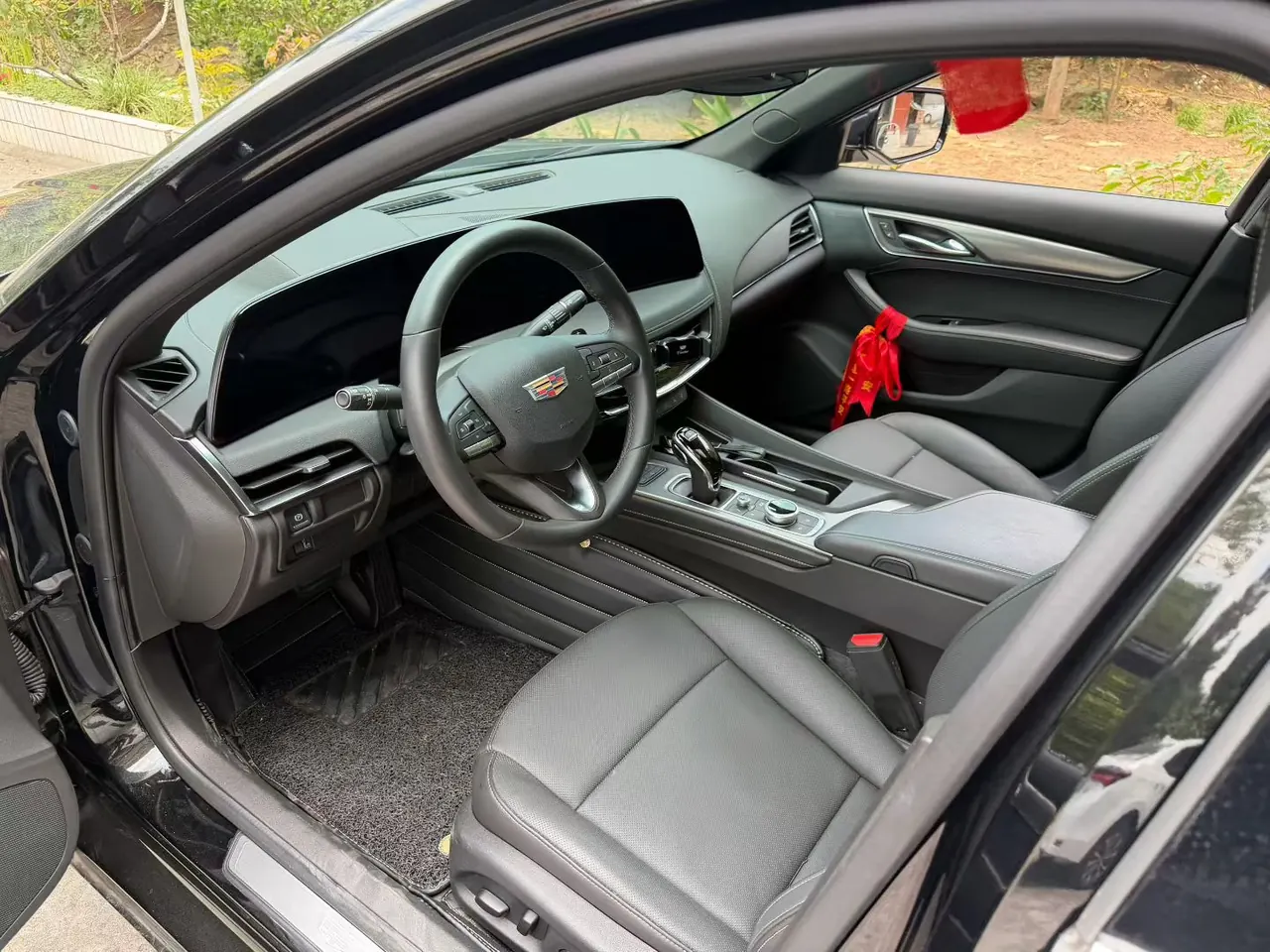 Cadillac 2024 CT5 2.0T 28T Luxury Pro Auto 3