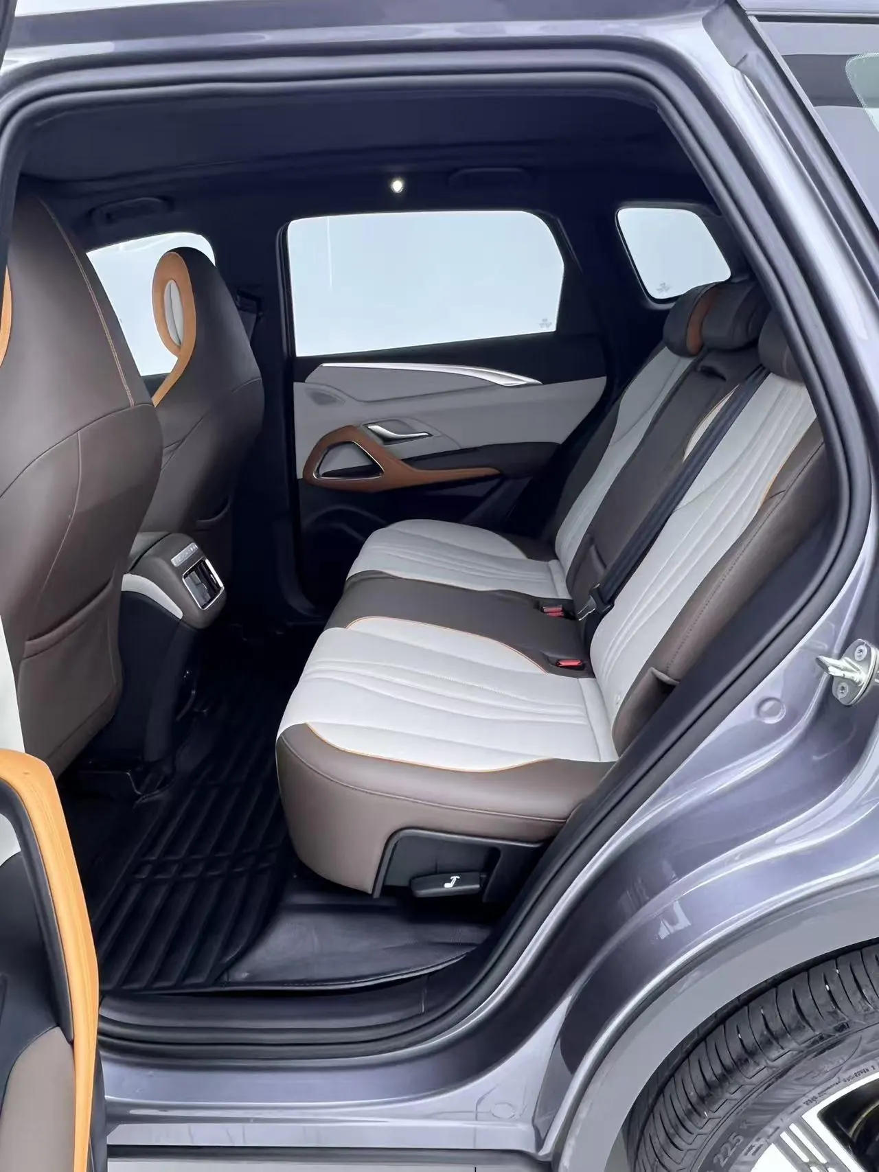 BYD Song Pro New Energy 2023 Song Pro DM-i 1.5 Stepless Champion Edition Excellent 110KM Automatic Gear 8