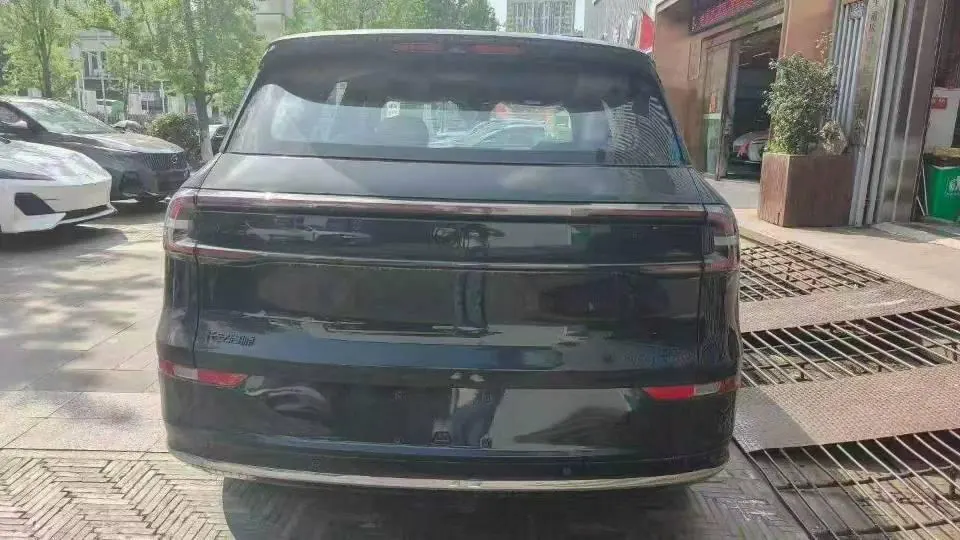 Qiyuan 2025 Q07 1.5T stepless 215 flagship PLUS automatic gear 3