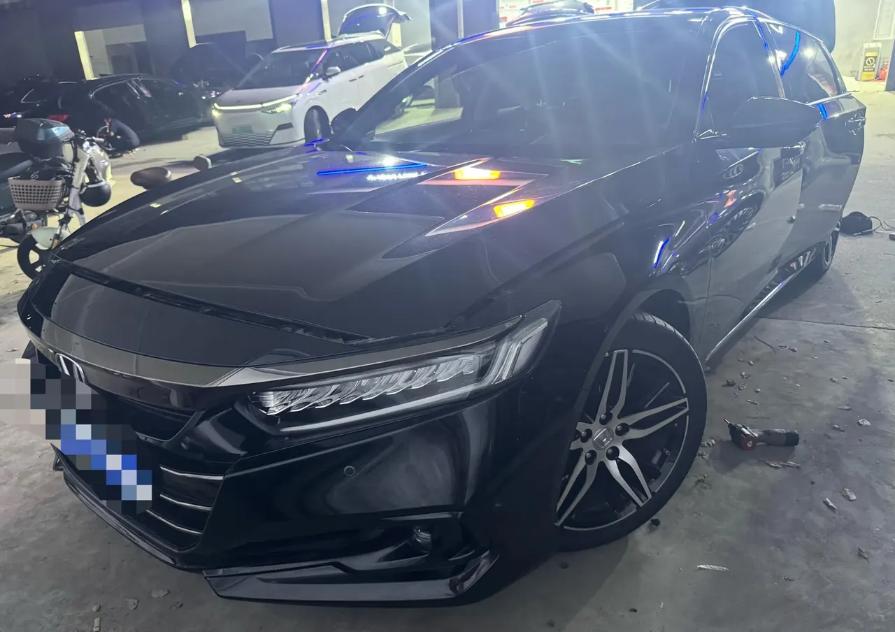 Honda 2022 10th Generation Accord 1.5T Stepless 260TURBO Magic Night Premium Edition Automatic Gear - View 1