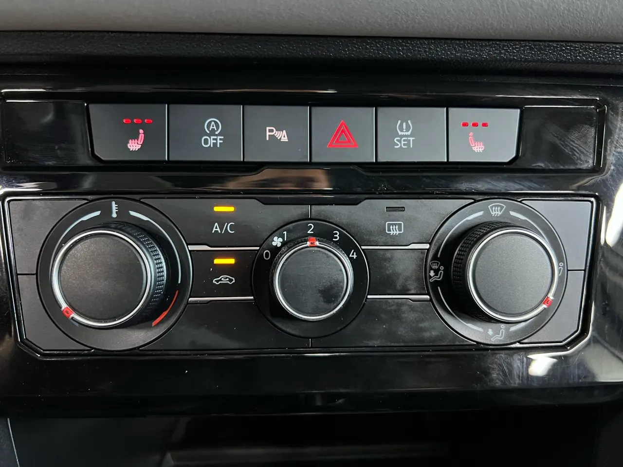Jetta 2022 Jetta VS7 1.4TSI 280TSI Enjoy Edition Automatic Gear 5