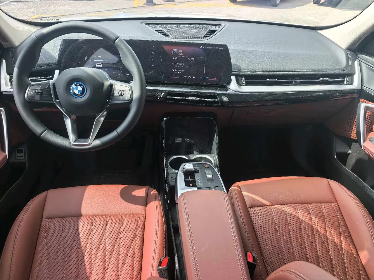 BMW 2026 iX1 eDrive25L eDrive25L X design set automatic gear 4