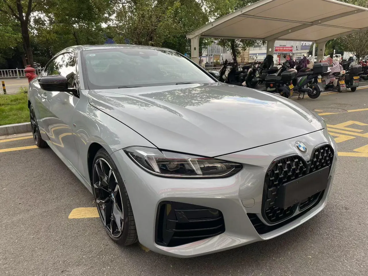BMW 4 Series (Imported) 2026 430i Coupe 2.0T M Sports Obsidian Night Suit Automatic Gear 2