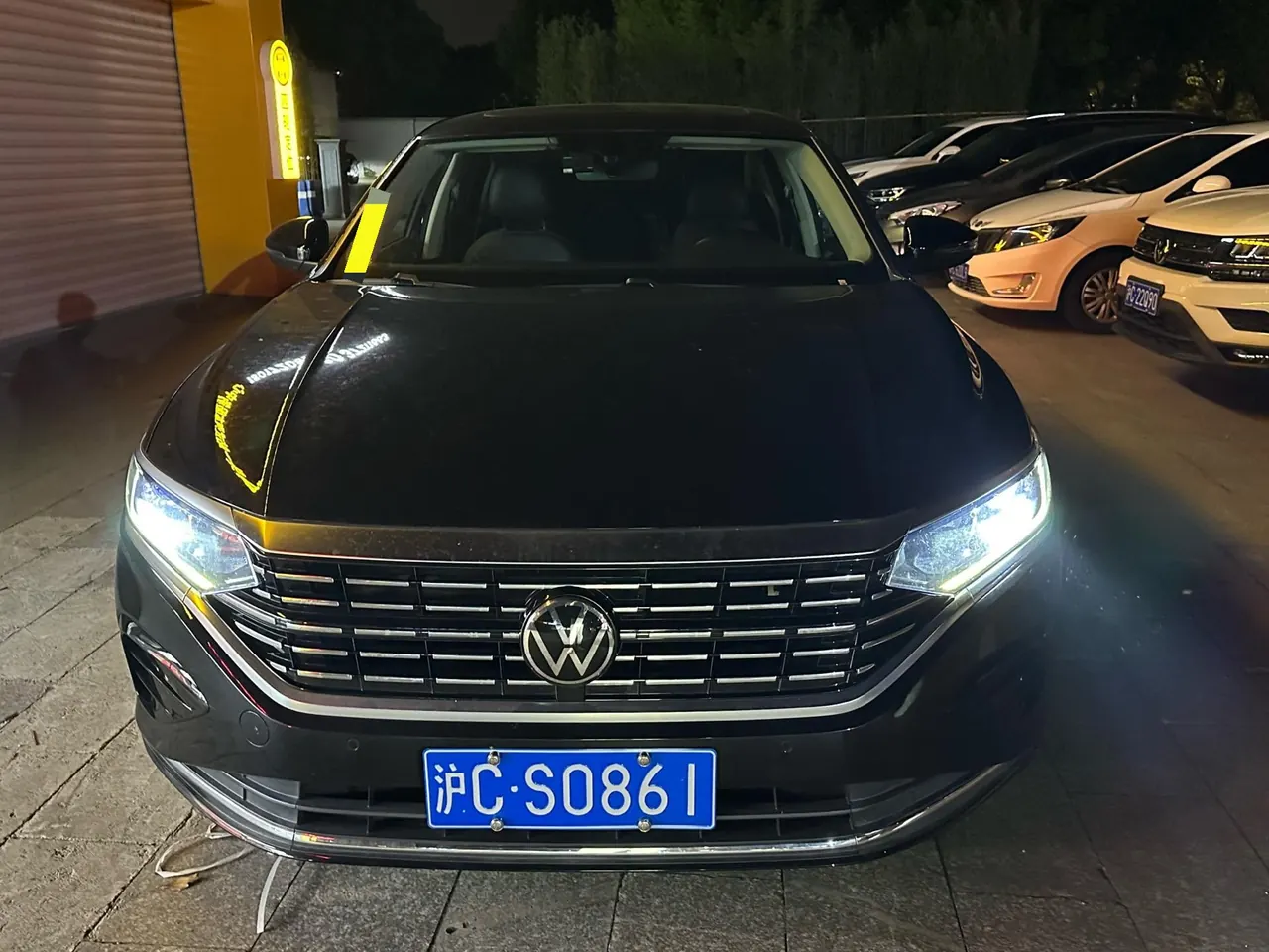 Volkswagen 2022 Passat 2.0TSI 330TSI Star Elite Edition Automatic Gear 2