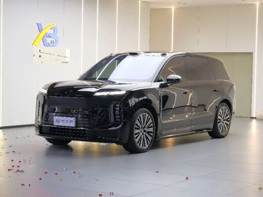 NIO 2026 ES 9 102kWh Executive Island Deluxe Automatic Gear - View 1