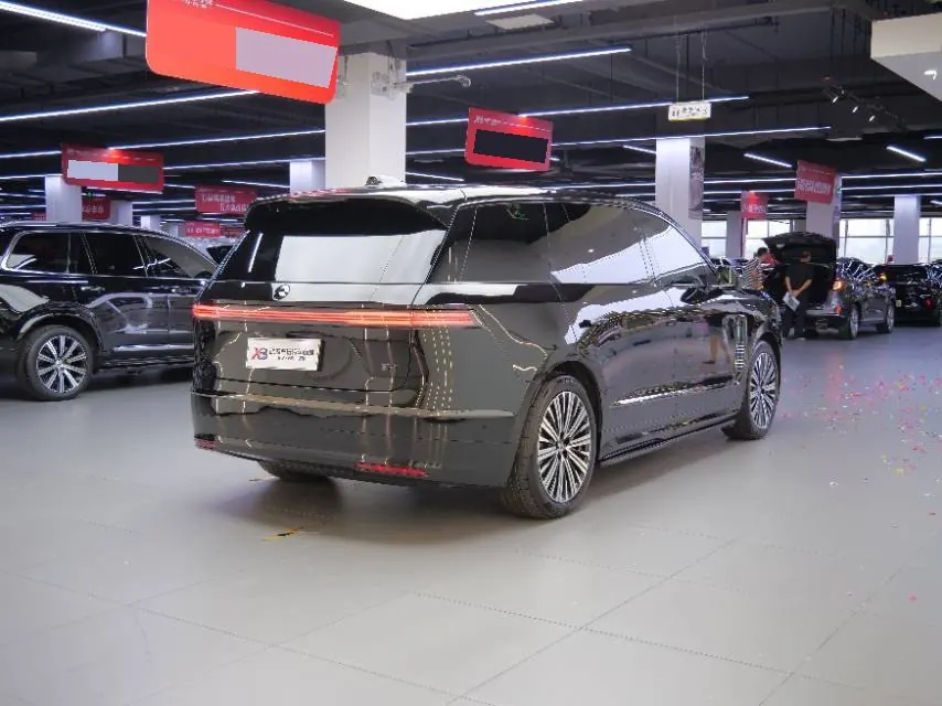 NIO 2026 ES 9 102kWh Executive Island Deluxe Automatic Gear 2