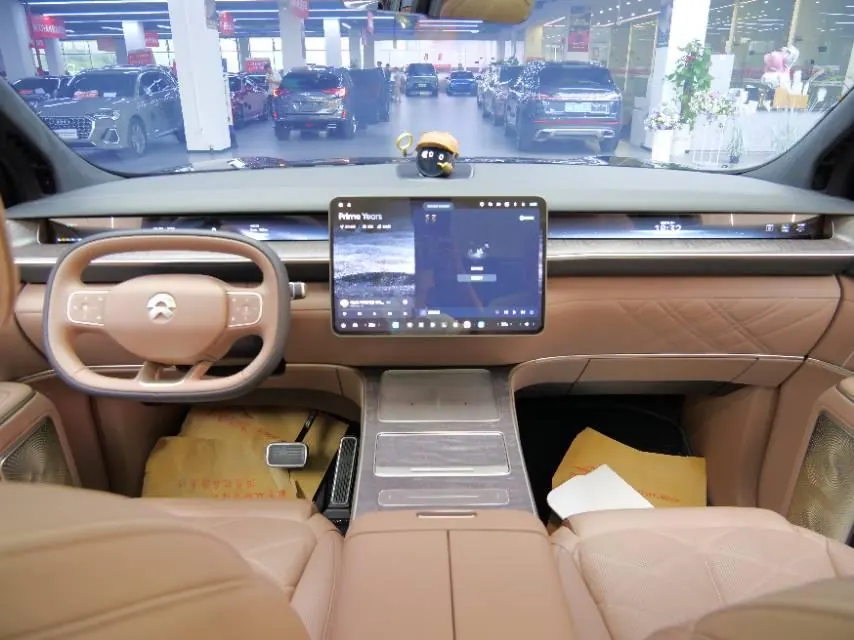 NIO 2026 ES 9 102kWh Executive Island Deluxe Automatic Gear 6